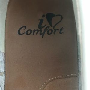 laura scott i love comfort shoes